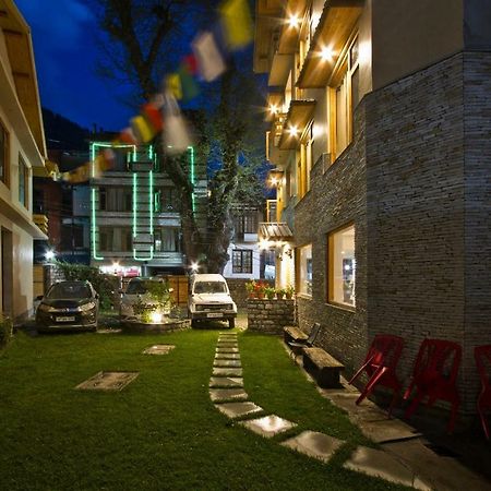 Lonchenpa B&B Manāli Esterno foto