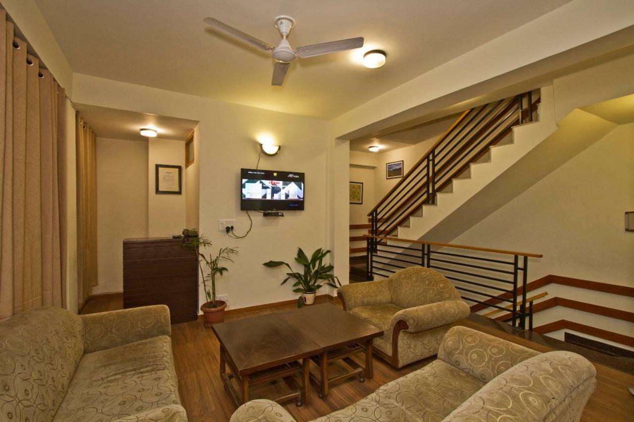 Lonchenpa B&B Manāli Esterno foto